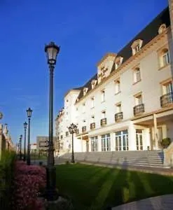 Santa Isabel Hotel